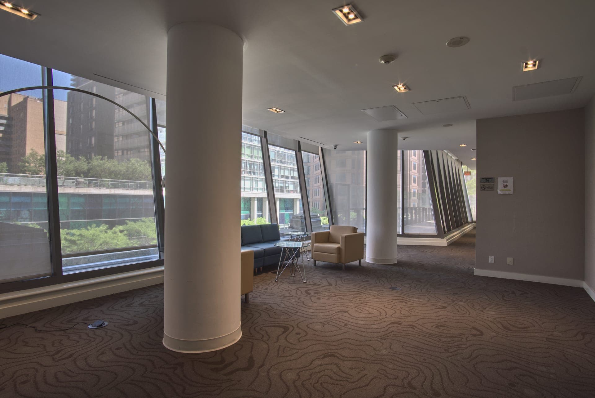 Downtown Skyline Condo — Building amenities