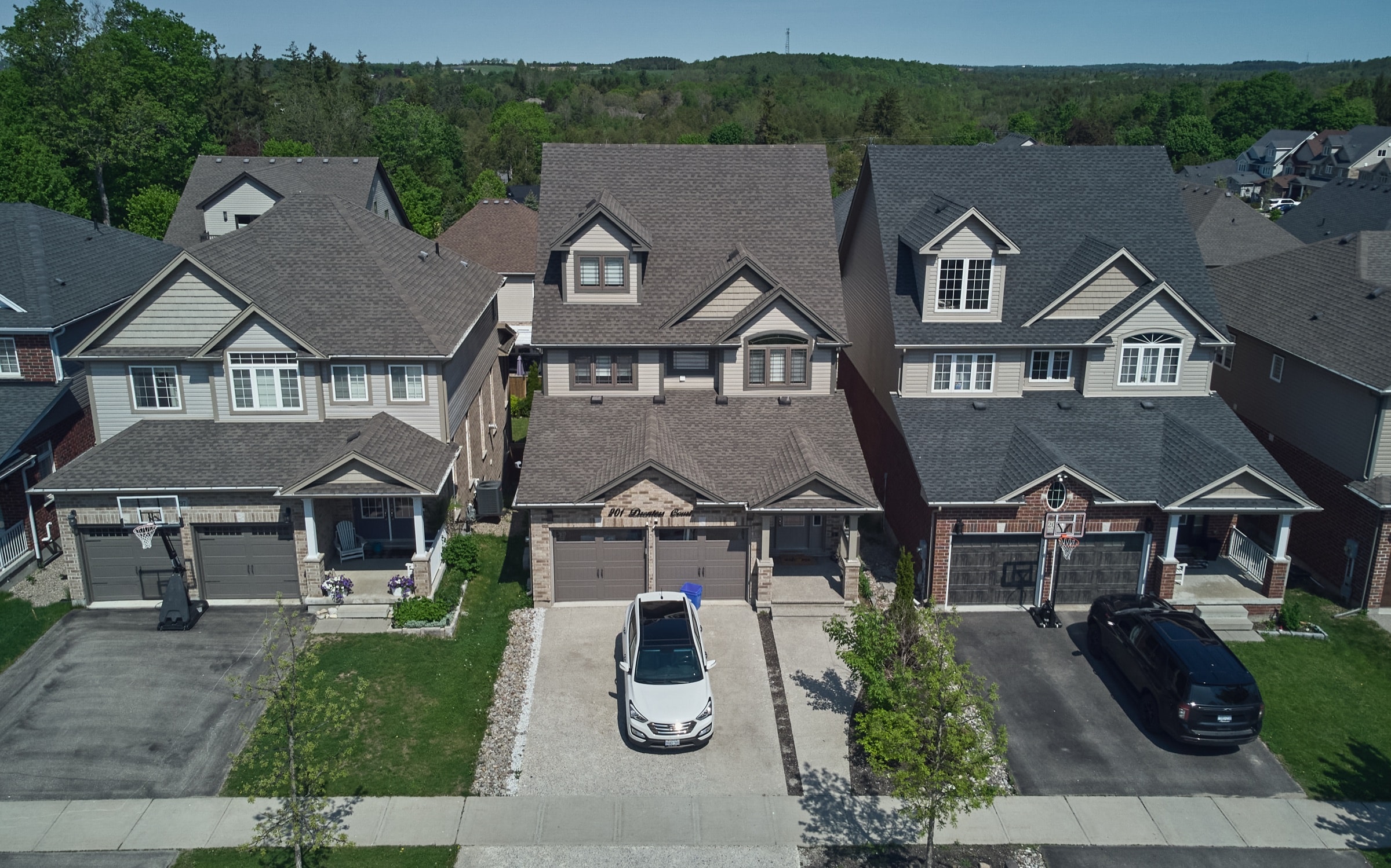 Aerial view of residential property in Rockwood, Ontario